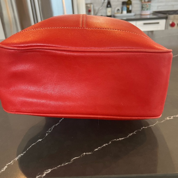 Coach Vintage Hampton Tote Bag - Picture 4 of 10